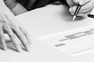 蓄電池的內阻，值越大越好，還是越小越好？